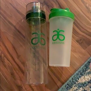 Arbonne cups